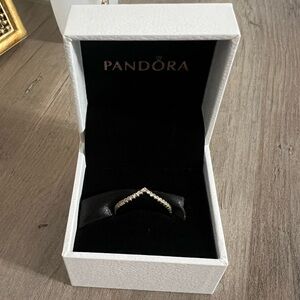 PANDORA Sparkling Wishbone Ring in Gold Size 5